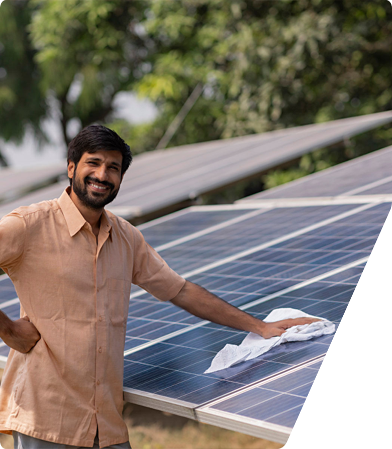 Benefits of Regular Solar Cleaning-1